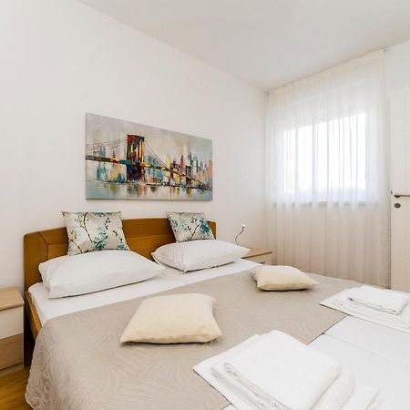 Summer Breeze Pool Apartments Novalja Habitación foto