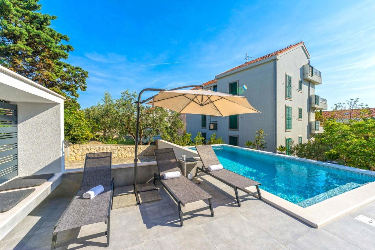 Summer Breeze Pool Apartments Novalja Exterior foto