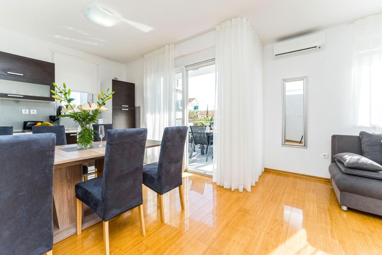 Summer Breeze Pool Apartments Novalja Exterior foto