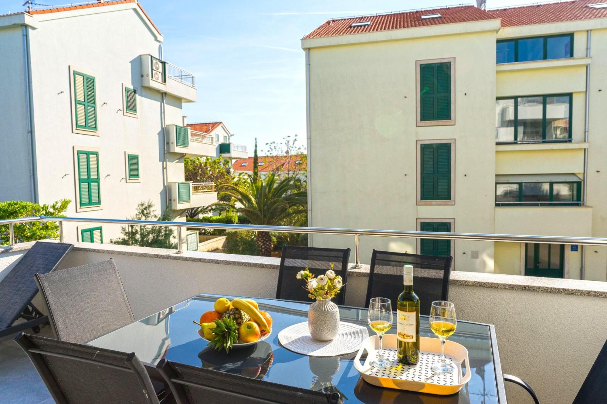 Summer Breeze Pool Apartments Novalja Habitación foto