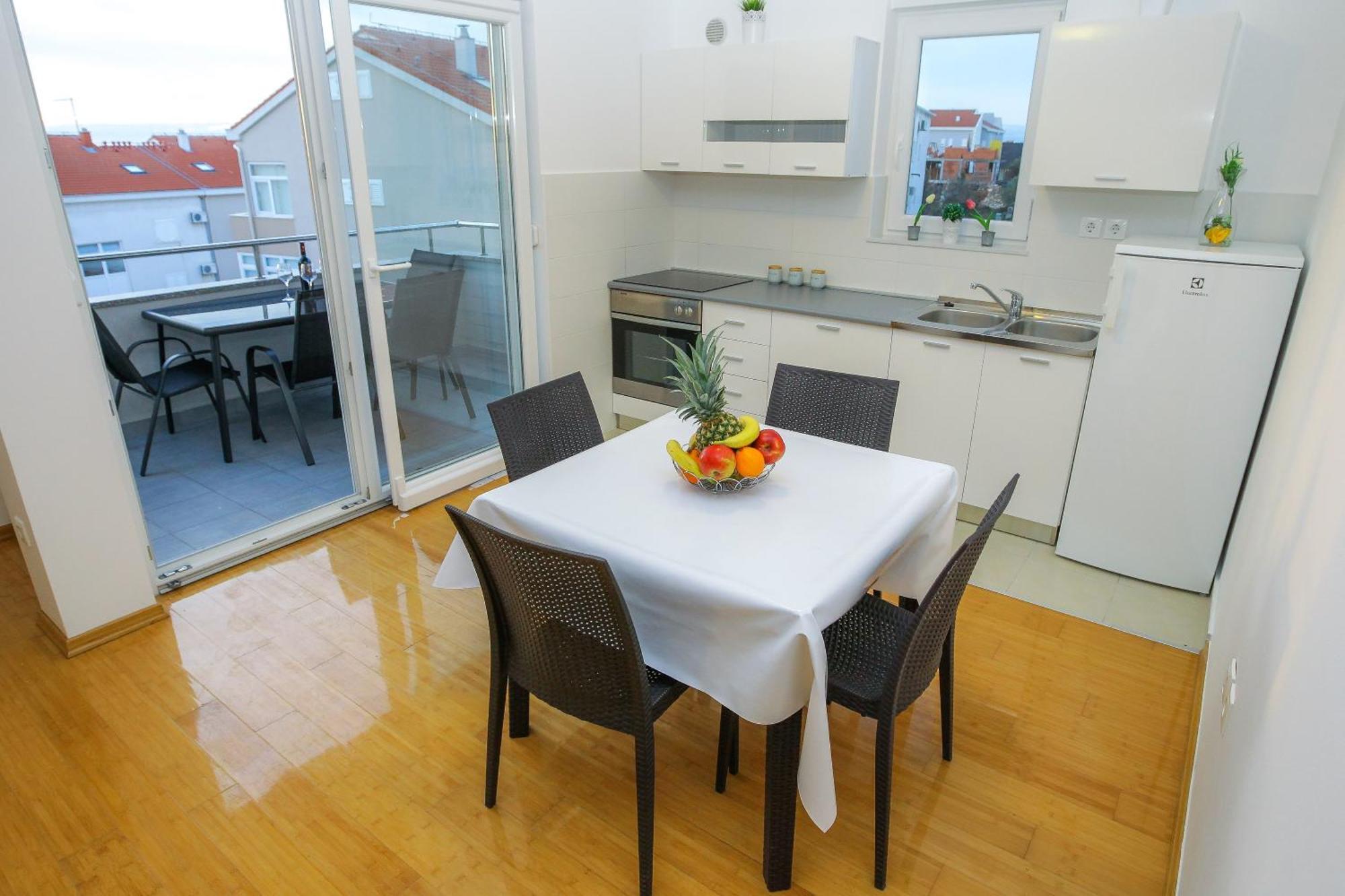 Summer Breeze Pool Apartments Novalja Habitación foto